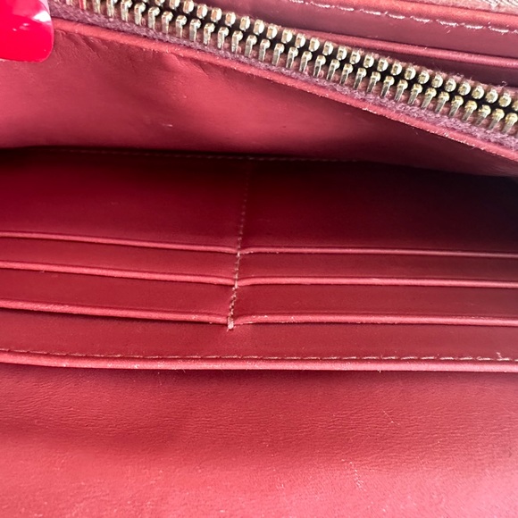 Miu Miu Authentic Crocodile Embossed Leather Wallet Carmel with Rust Interior - Picture 6 of 11